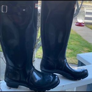 Hunter rain boots size 9